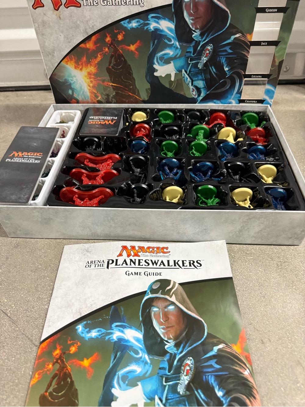 Hasbro Magic: The Gathering Planeswalkers Set - Red, Blue, Green, Yellow